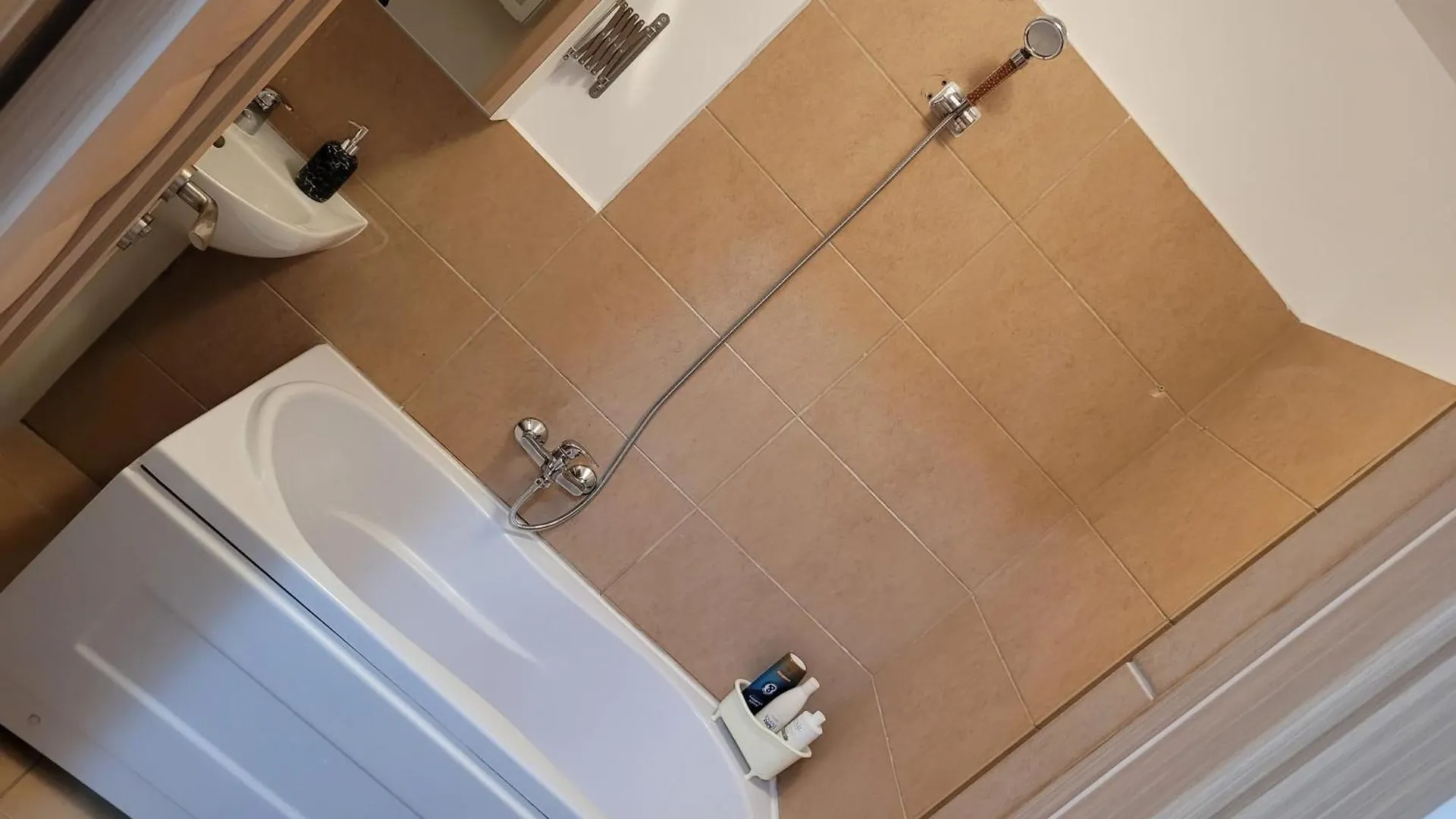 Jardin Maison - Therme- Self Access Balotesti
