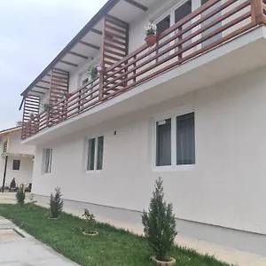  Guest house Luca's 2 ,close To Therme Bucharest, Airport Otopeni